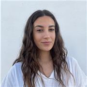 Soy graduada en Psicologia, Máster en Dirección y Gestión de RRHH y me estoy formando como Coach personal y profesional